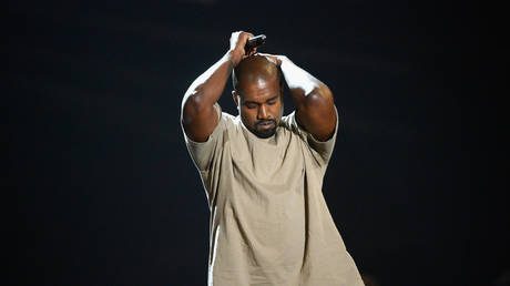 Kanye West speaks onstage during the 2015 MTV Video Music Awards at Microsoft Theater on August 30, 2015 in Los Angeles, California